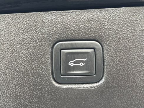 Used 2023 Chevrolet Blazer LT w/ Convenience Package image 34