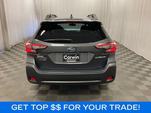 Used 2024 Subaru Outback Premium AWD/4WD image 3
