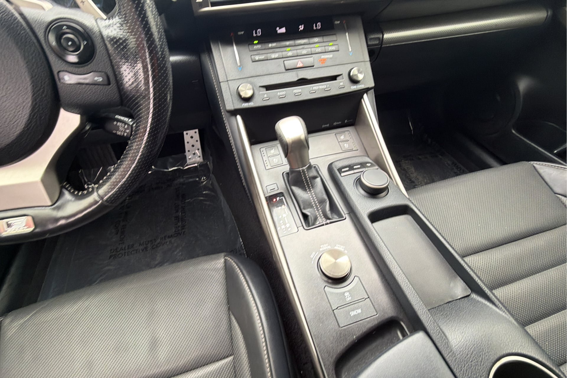Used 2016 Lexus IS 200t w/ F Sport Package RWD image 22