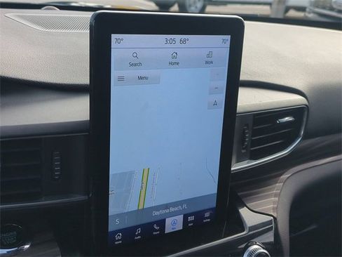 Certified 2023 Ford Explorer Limited w/ Limited Technology Package image 21