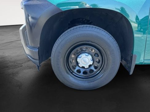 Used 2020 Chevrolet Silverado 1500 W/T RWD image 17