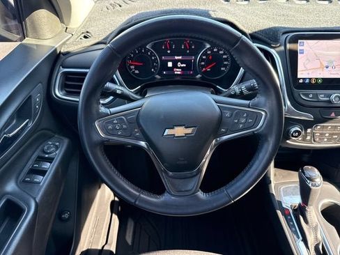 Used 2021 Chevrolet Equinox LT FWD image 14