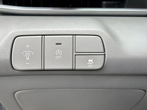 New 2026 Hyundai Elantra SEL Sport Premium FWD image 30