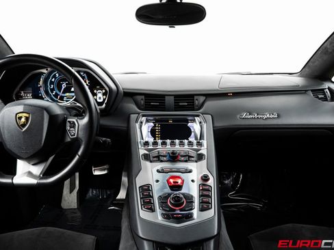 Used 2015 Lamborghini Aventador LP 700-4 AWD/4WD image 25