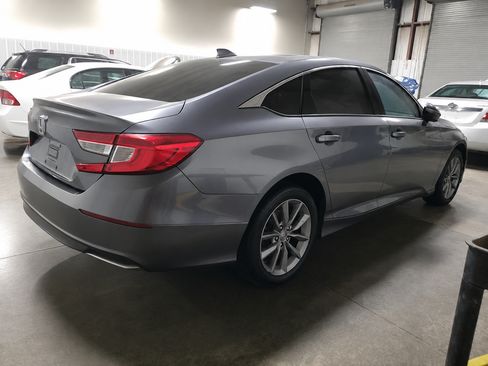 Used 2021 Honda Accord LX image 4