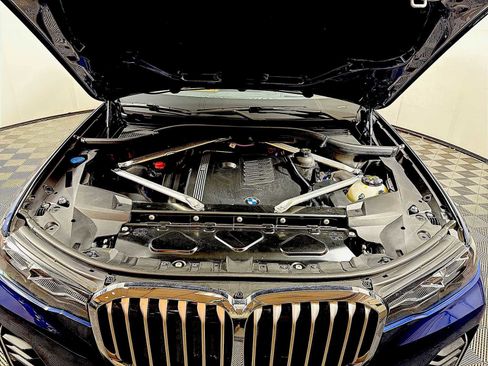 Certified 2022 BMW X7 xDrive40i w/ Premium Package image 32