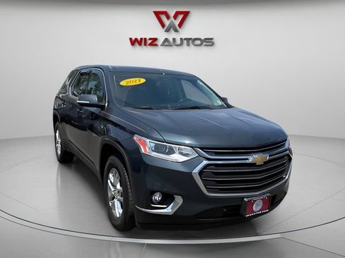 Used 2021 Chevrolet Traverse LT AWD/4WD image 7