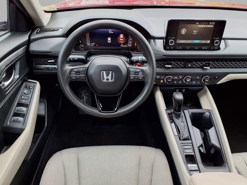 Used 2024 Honda Accord EX image 4