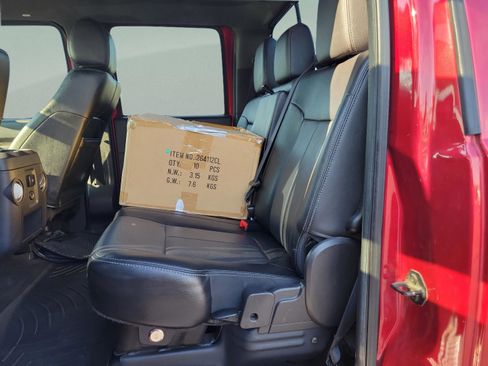 Used 2015 Ford F250 Lariat w/ Chrome Package image 10