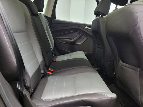 Used 2016 Ford Escape SE FWD image 19