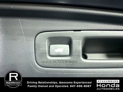 Used 2025 Honda CR-V EX-L image 34