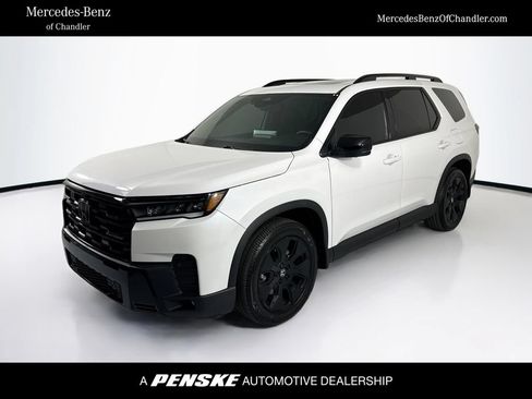 Used 2026 Honda Pilot Black Edition image 1