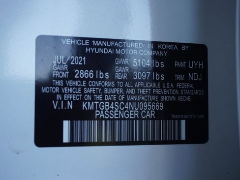 Used 2022 Genesis G80 2.5T w/ Prestige Package image 30