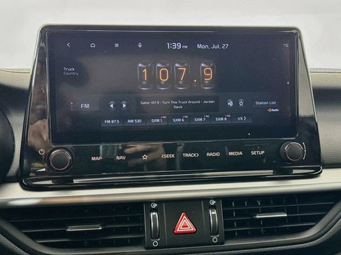 Used 2022 Kia Forte GT-Line w/ GT-Line Technology Package FWD image 16