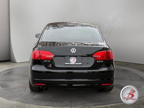 Used 2013 Volkswagen Jetta SE image 6