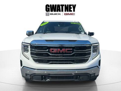 Used 2025 GMC Sierra 1500 SLT w/ SLT Premium Plus Package image 2