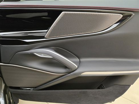 Used 2026 Ferrari Purosangue image 30