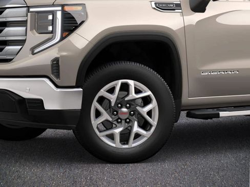 New 2026 GMC Sierra 1500 SLE image 5