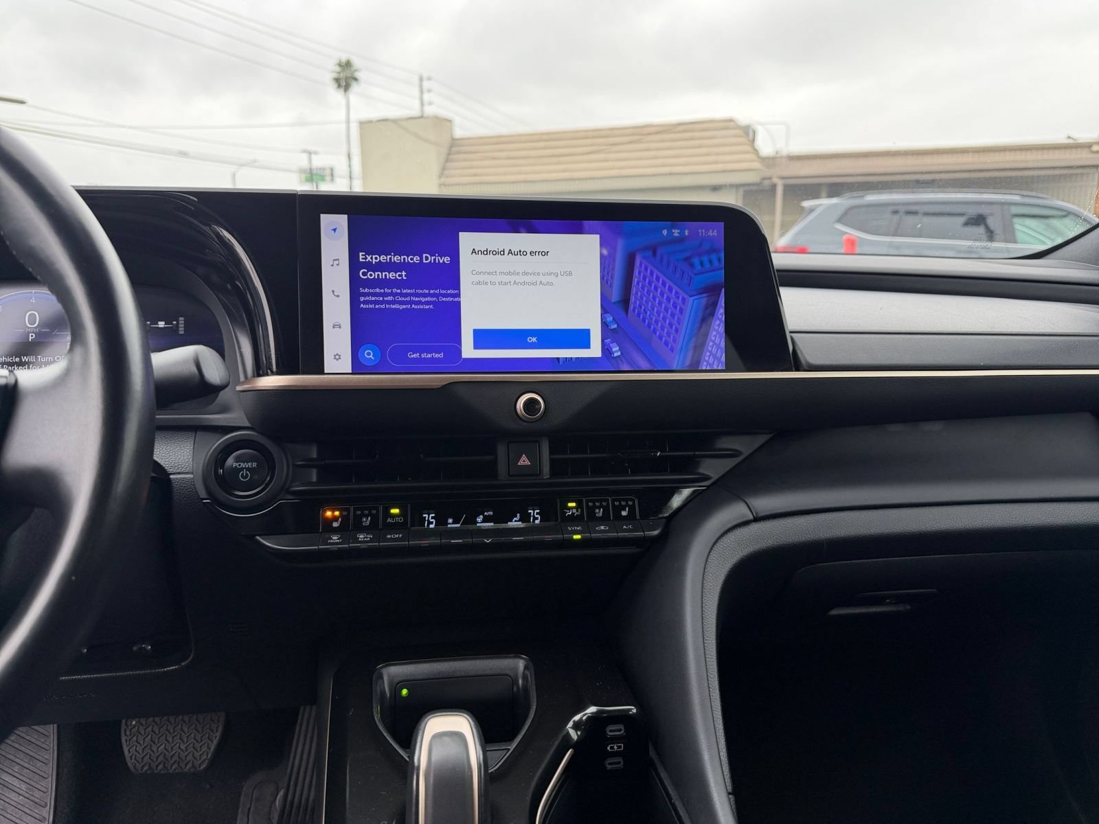 Used 2025 Toyota Crown AWD/4WD image 16