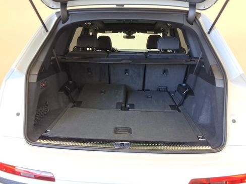 Used 2025 Audi Q7 3.0T Premium Plus w/ Premium Plus Package image 19