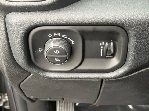 New 2026 RAM 2500 Big Horn AWD/4WD image 27