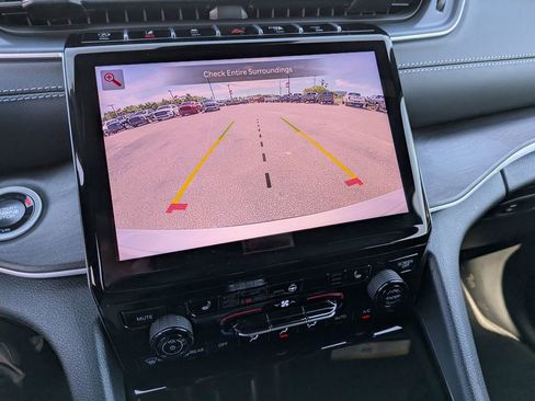New 2025 Jeep Grand Cherokee L Limited RWD image 26