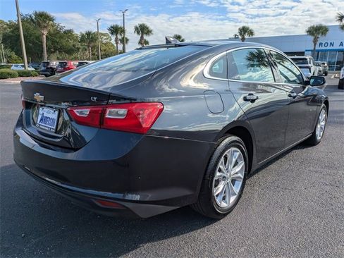 Used 2023 Chevrolet Malibu LT image 4