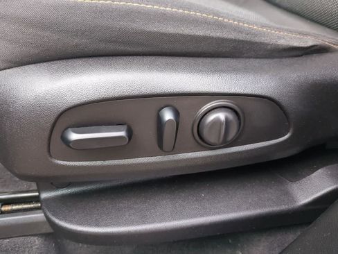 Used 2019 Chevrolet Traverse LS FWD image 16