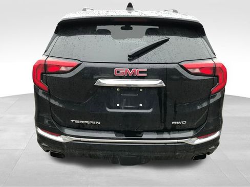 Used 2019 GMC Terrain Denali w/ Advanced Safety Package image 10