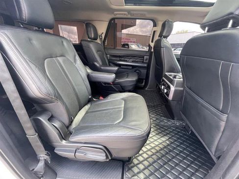 Used 2019 Ford Expedition Max Platinum AWD/4WD image 24