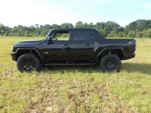 New 2025 GMC Hummer EV 2X image 7