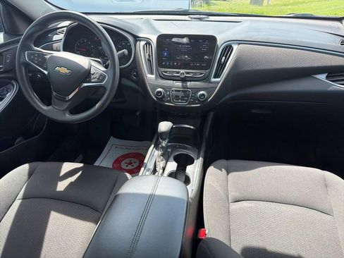 Used 2023 Chevrolet Malibu LT FWD image 7