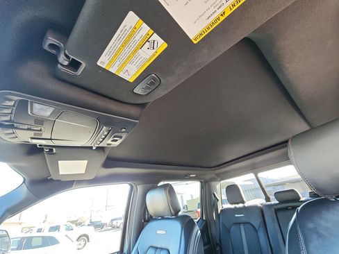 Used 2022 Ford F350 Platinum w/ FX4 Off-Road Package image 16