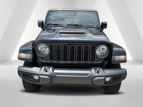 New 2025 Jeep Gladiator Sport AWD/4WD image 2