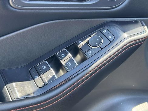 Certified 2025 Nissan Rogue SV w/ Rock Creek Premium Package AWD/4WD image 18