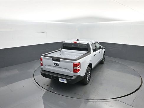 New 2026 Ford Maverick XLT image 27