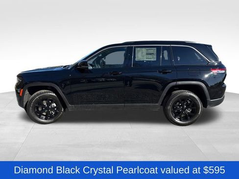 New 2026 Jeep Grand Cherokee Altitude AWD/4WD image 4