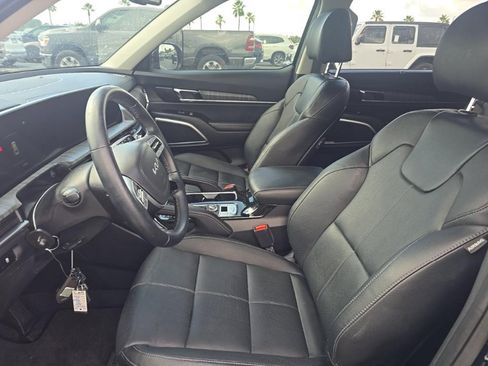 Used 2025 Kia Telluride EX FWD image 4