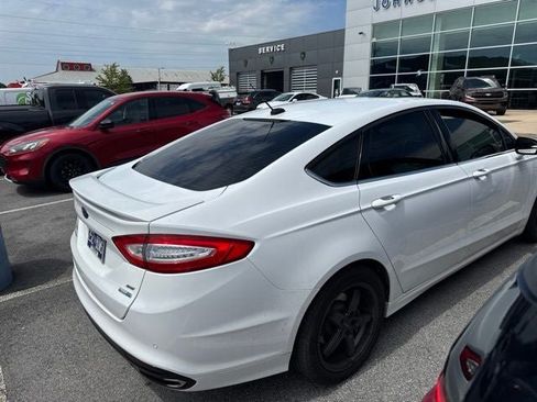Used 2016 Ford Fusion SE w/ Equipment Group 201A AWD/4WD image 9