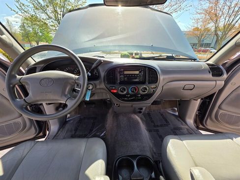 Used 2000 Toyota Tundra SR5 image 17