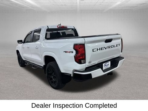 Used 2024 Chevrolet Colorado LT AWD/4WD image 9