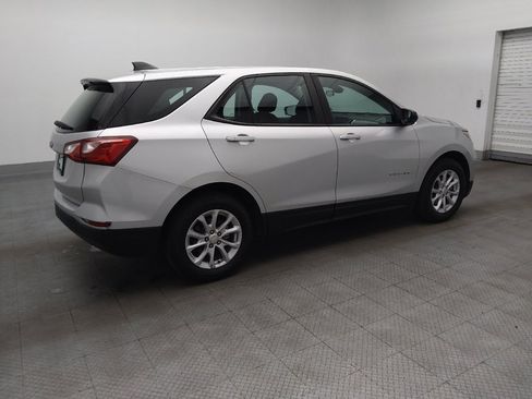 Used 2021 Chevrolet Equinox LS image 10