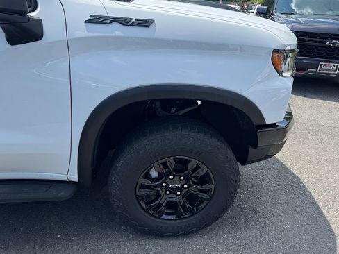 Used 2023 Chevrolet Silverado 1500 ZR2 w/ LPO, Dark Essentials Package AWD/4WD image 9