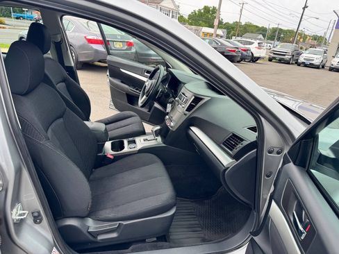 Used 2011 Subaru Legacy 2.5i Premium AWD/4WD image 17