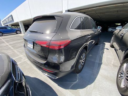 Certified 2026 Mercedes-Benz GLC 300 image 4