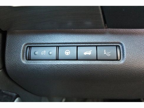 Certified 2023 Nissan Pathfinder Platinum image 19