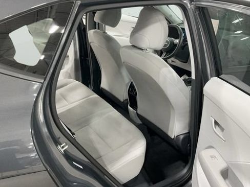 Used 2024 Hyundai Kona SEL AWD/4WD image 18
