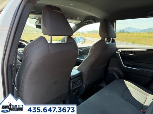Used 2025 Toyota RAV4 SE AWD/4WD image 27