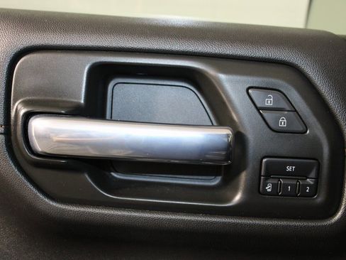 Used 2021 GMC Sierra 1500 AT4 w/ AT4 Premium Package image 23