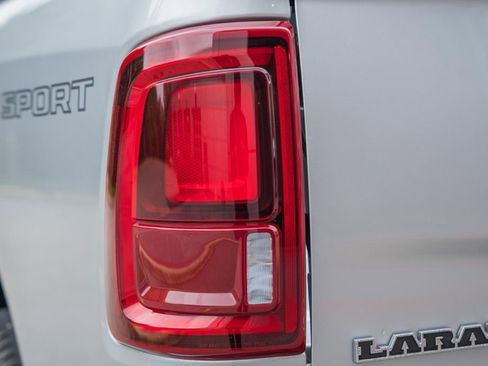 New 2026 RAM 2500 Laramie AWD/4WD image 8